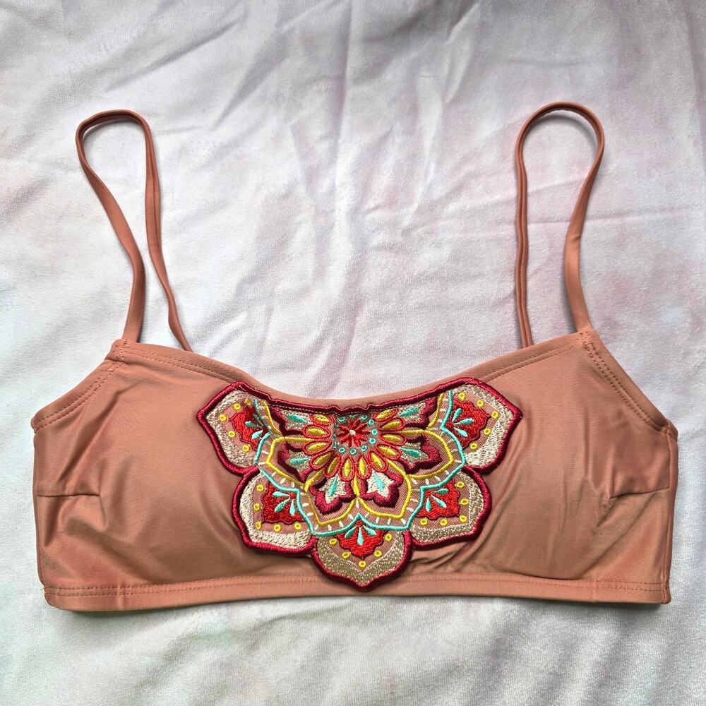Mae Pink Mauve Floral Embroidered Padded Adjustable Bikini Top XS‎